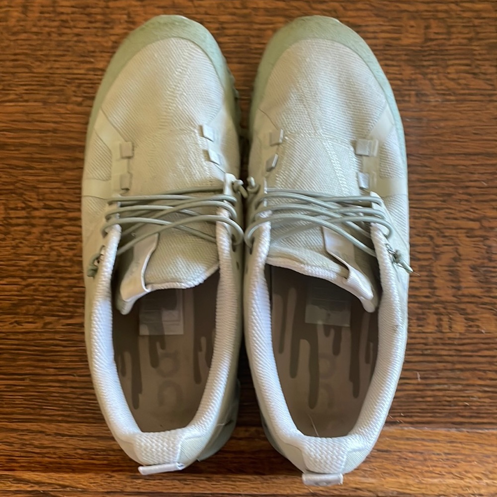 Womens Running shoes